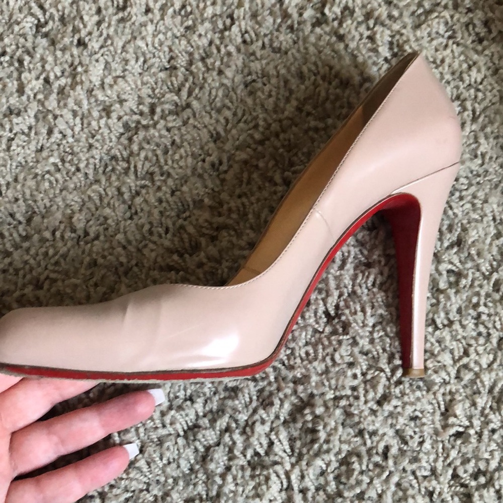 Louboutin décolleté jazz size 38.5 shoes 🛑🔥🛑🔥